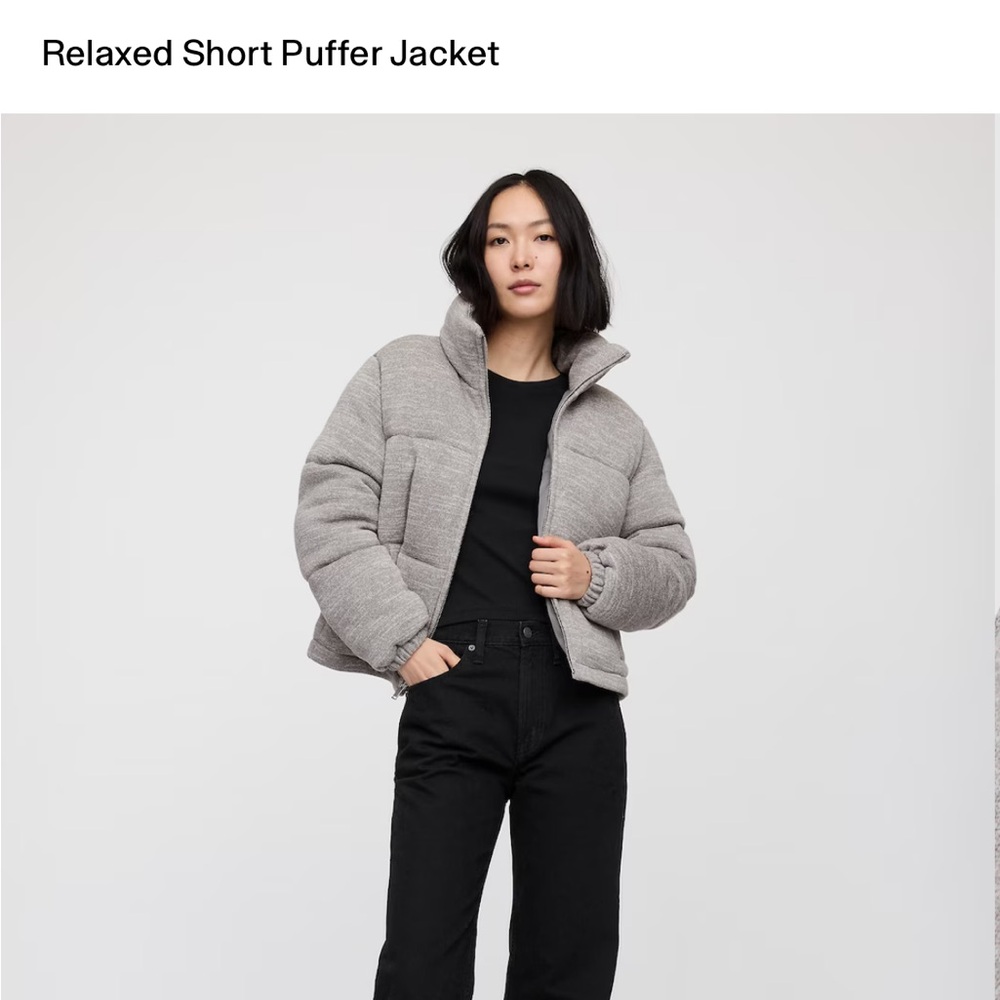 NWOT GAP Relaxed Short Puffer Jacket, Medium